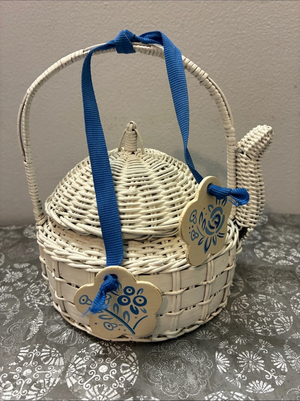 White Wicker Teapot Basket with Blue Ribbon Accents